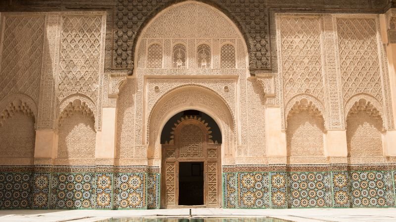 Discover Medersa Ben Youssef, one of the top Marrakech attractions and must-see Marrakesh sights. Ideal for 1 day in Marrakech, it’s among the best free things to do in Marrakech.