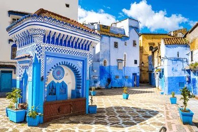 Stroll through El Haouta Square in Chefchaouen, a charming spot where history and culture converge. A wonderful addition to your list of things to do in Chefchaouen.